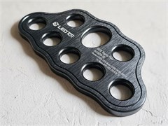 Такелажная пластина LEDTCH RIG-8 A101-M